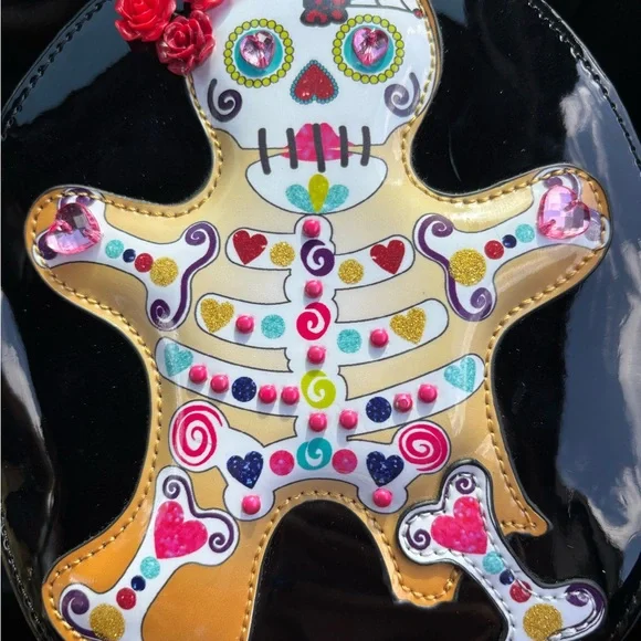 Betsey Johnson Kitsch Gingerbread Skull Crossbody Sugar Skull ☠️ - Picture 7 of 7